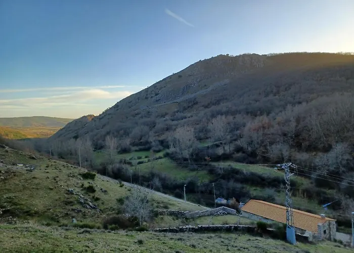 Sensaciones 3 Con Jardin Casa rural Carrocera